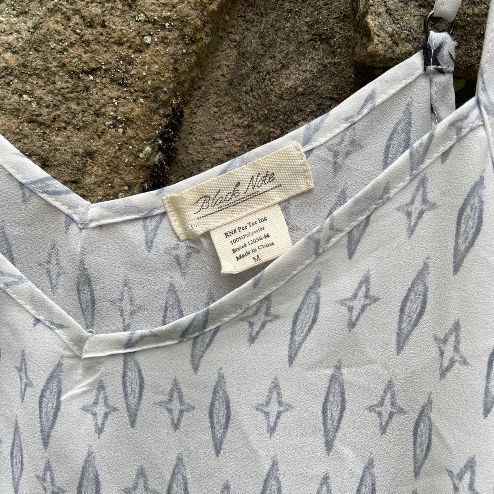 Black Note Patterned Tank - Picture 2 of 3